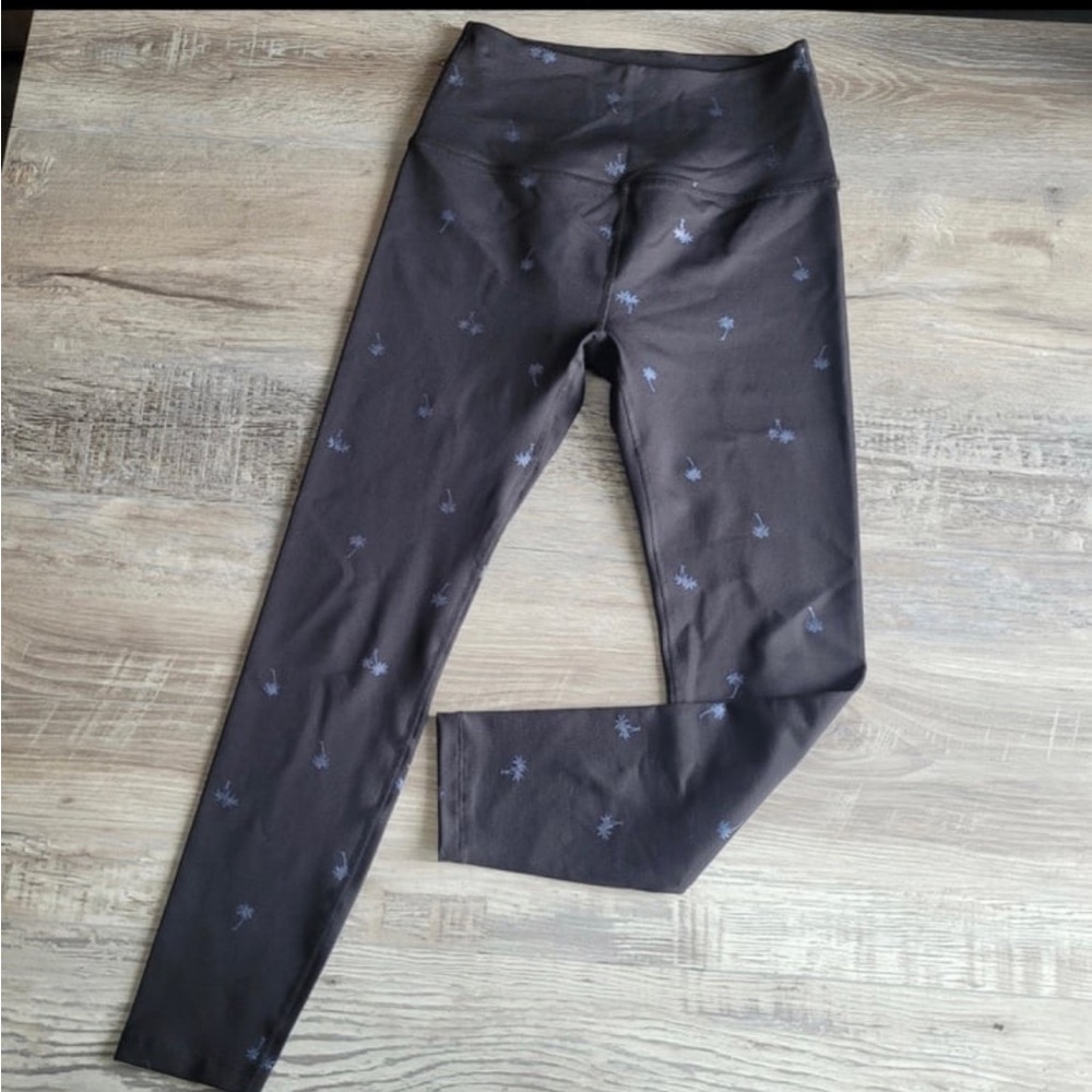 Beyond Yoga Black Leggings with Blue Accents